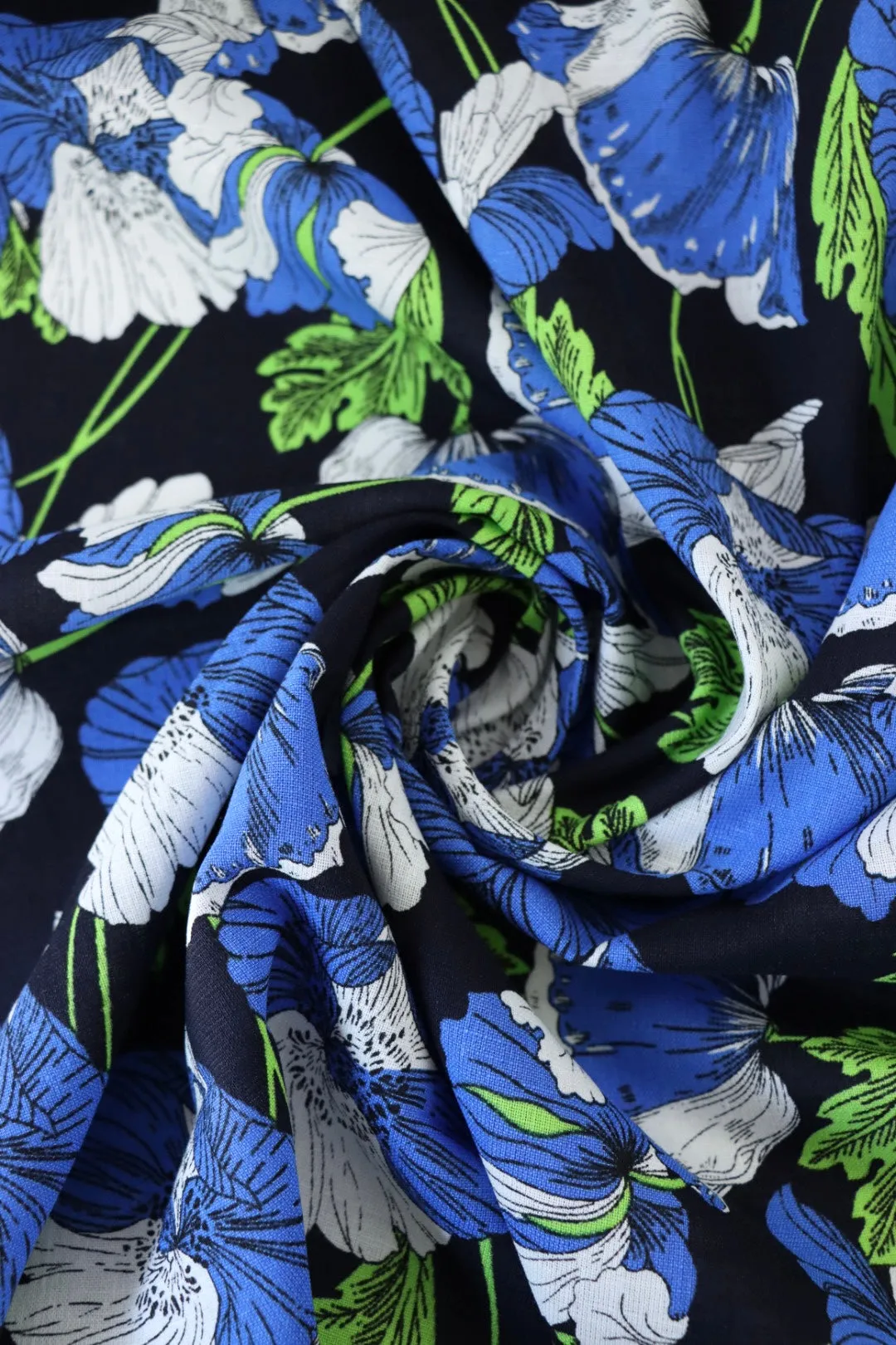 1YD 12IN REMNANT; Blue & White Floral on Black Linen Blend