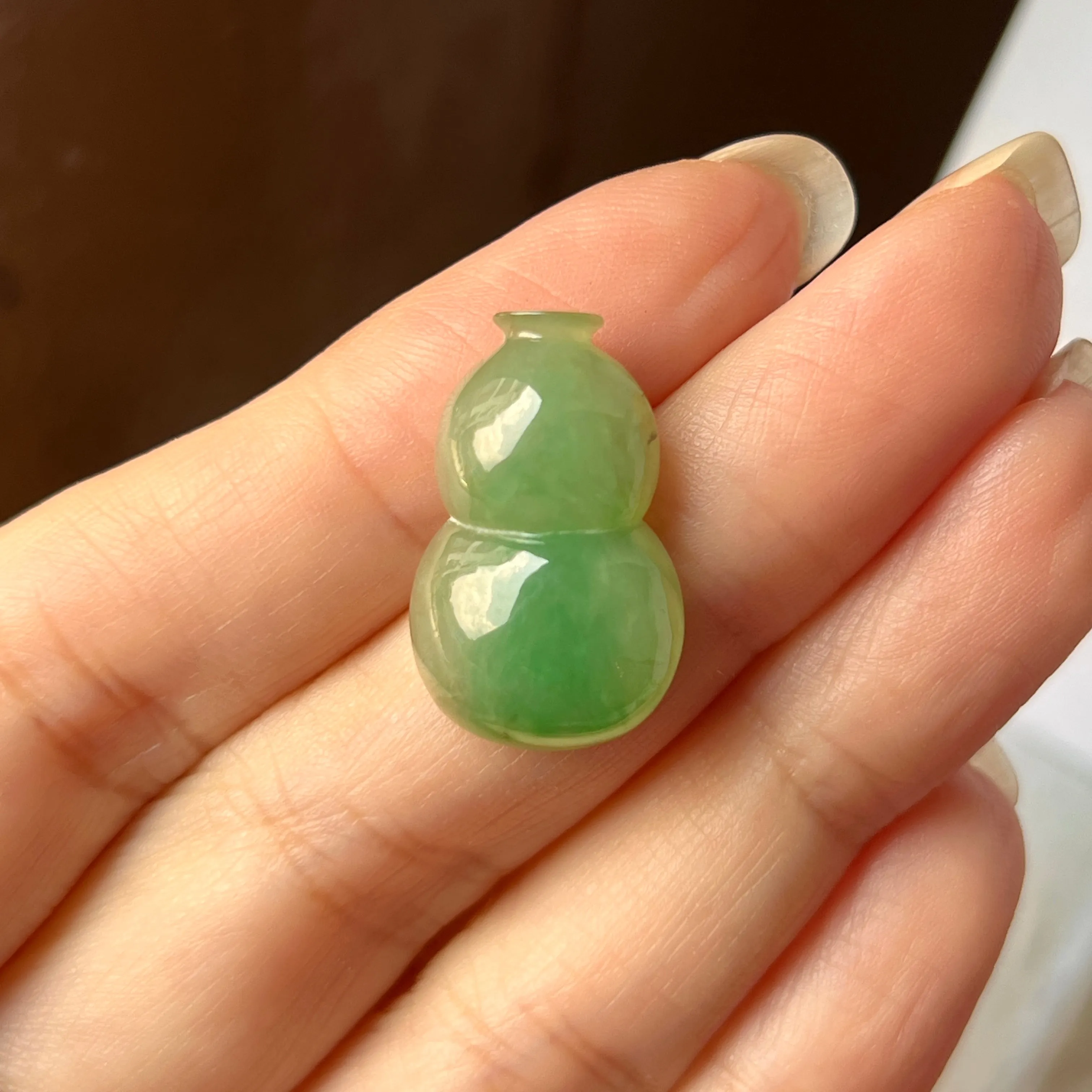 A-Grade Natural Green Jadeite Hulu (Calabash) No.171418
