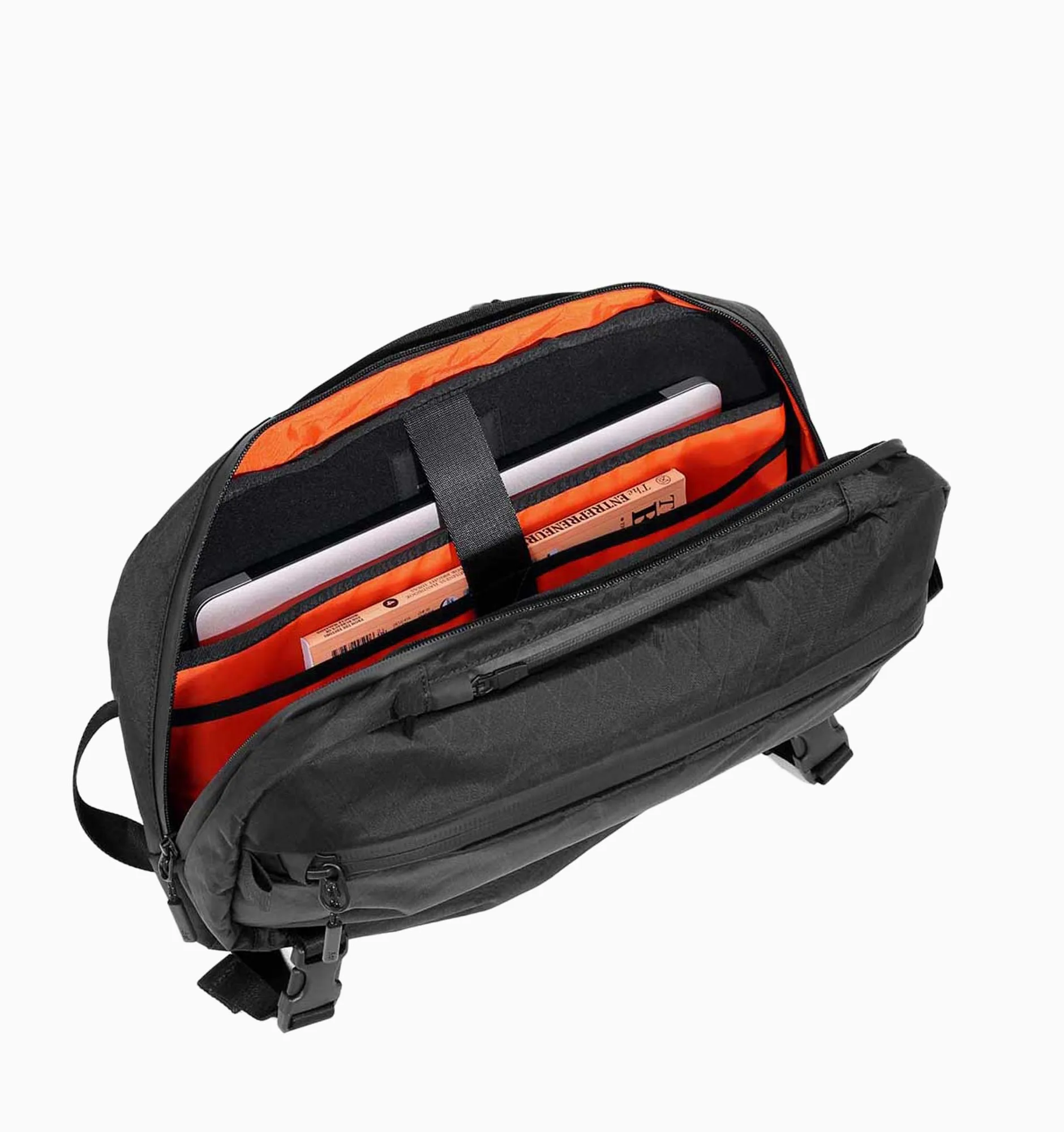 Aer Travel Sling 2 X-Pac