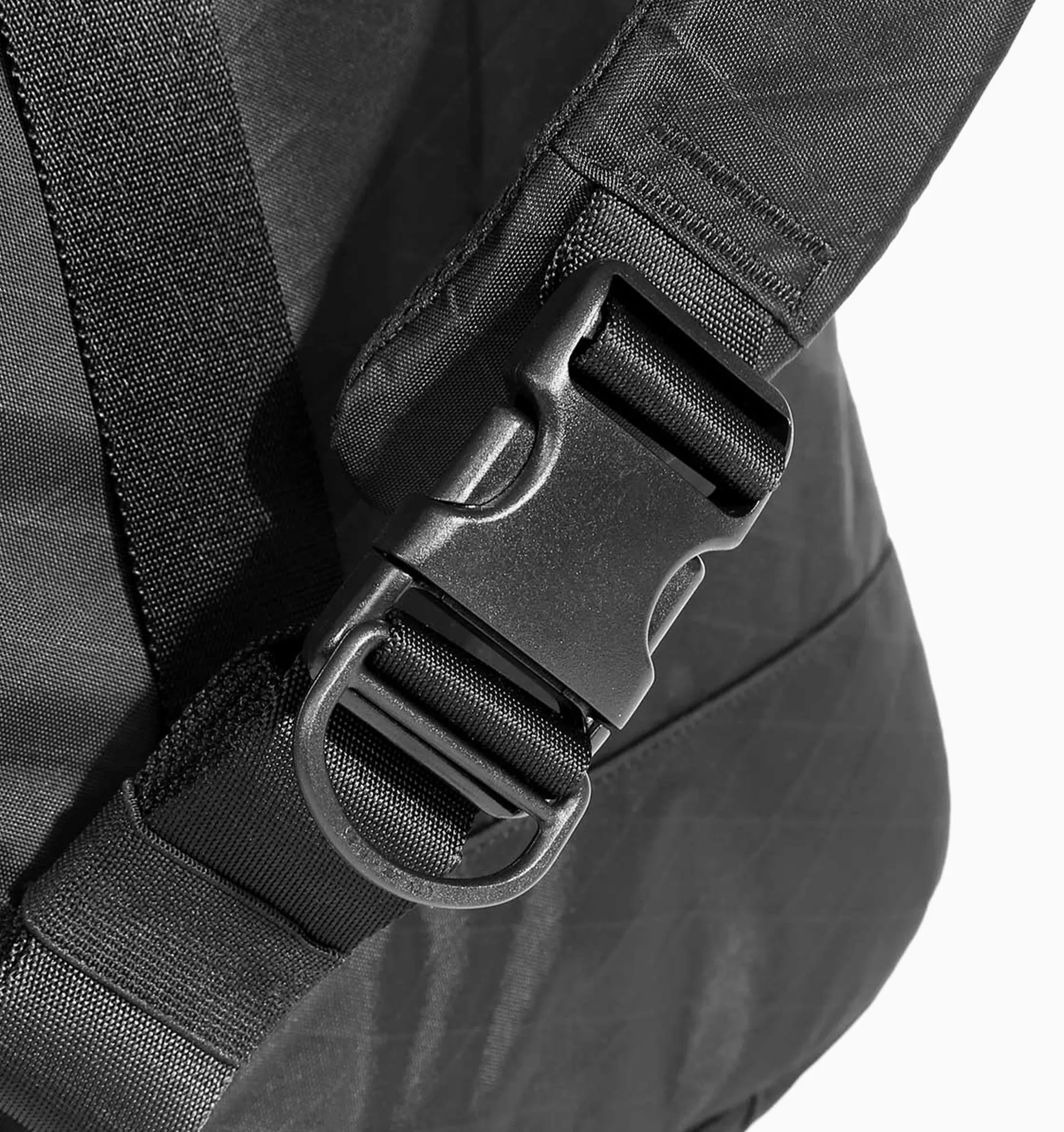 Aer Travel Sling 2 X-Pac