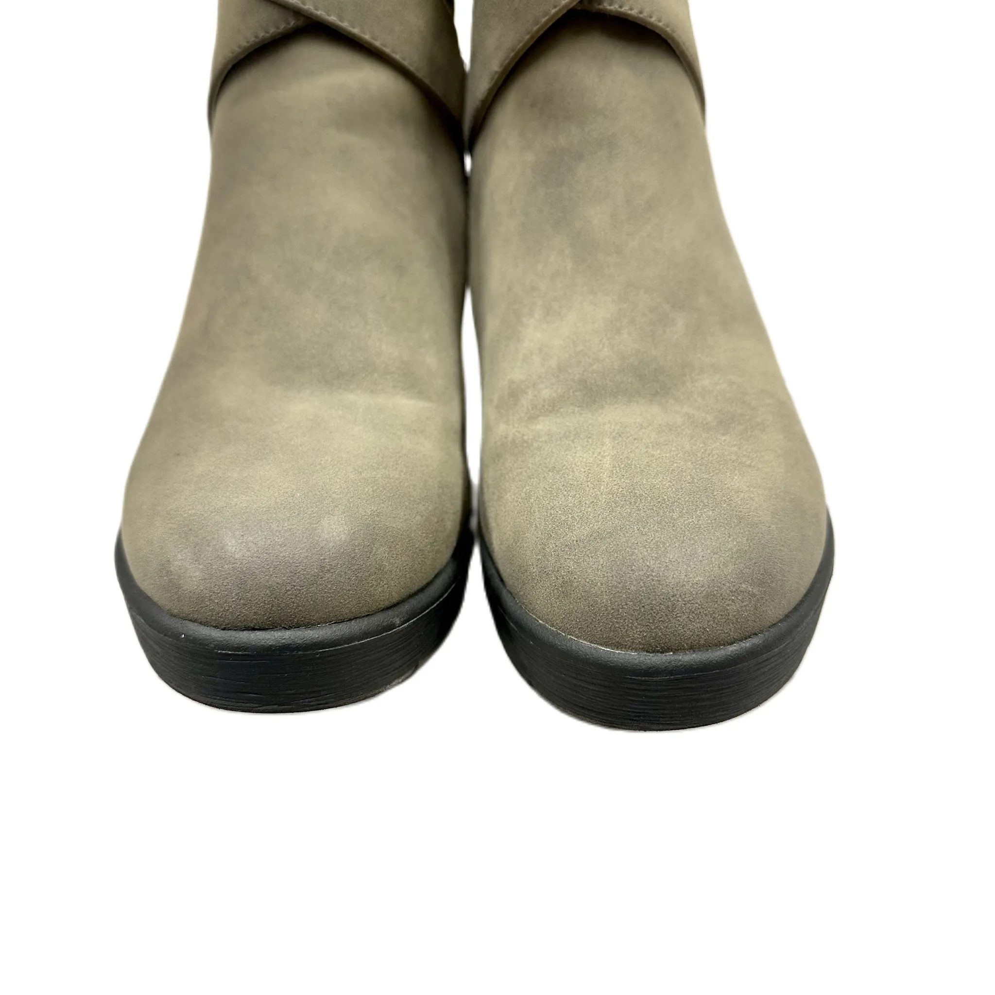 Boots Ankle Heels By Naturalizer In Grey, Size: 6.5