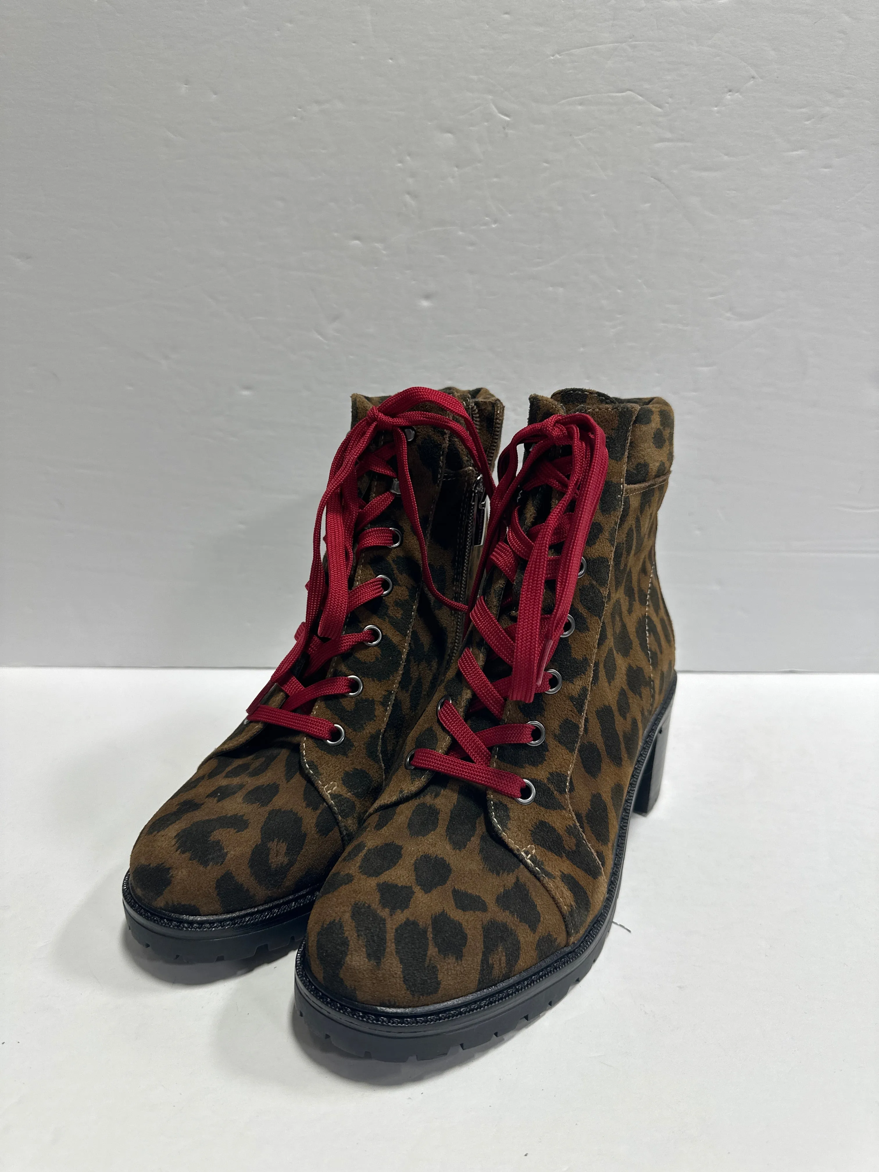 Boots Combat By Vince Camuto  Size: 7