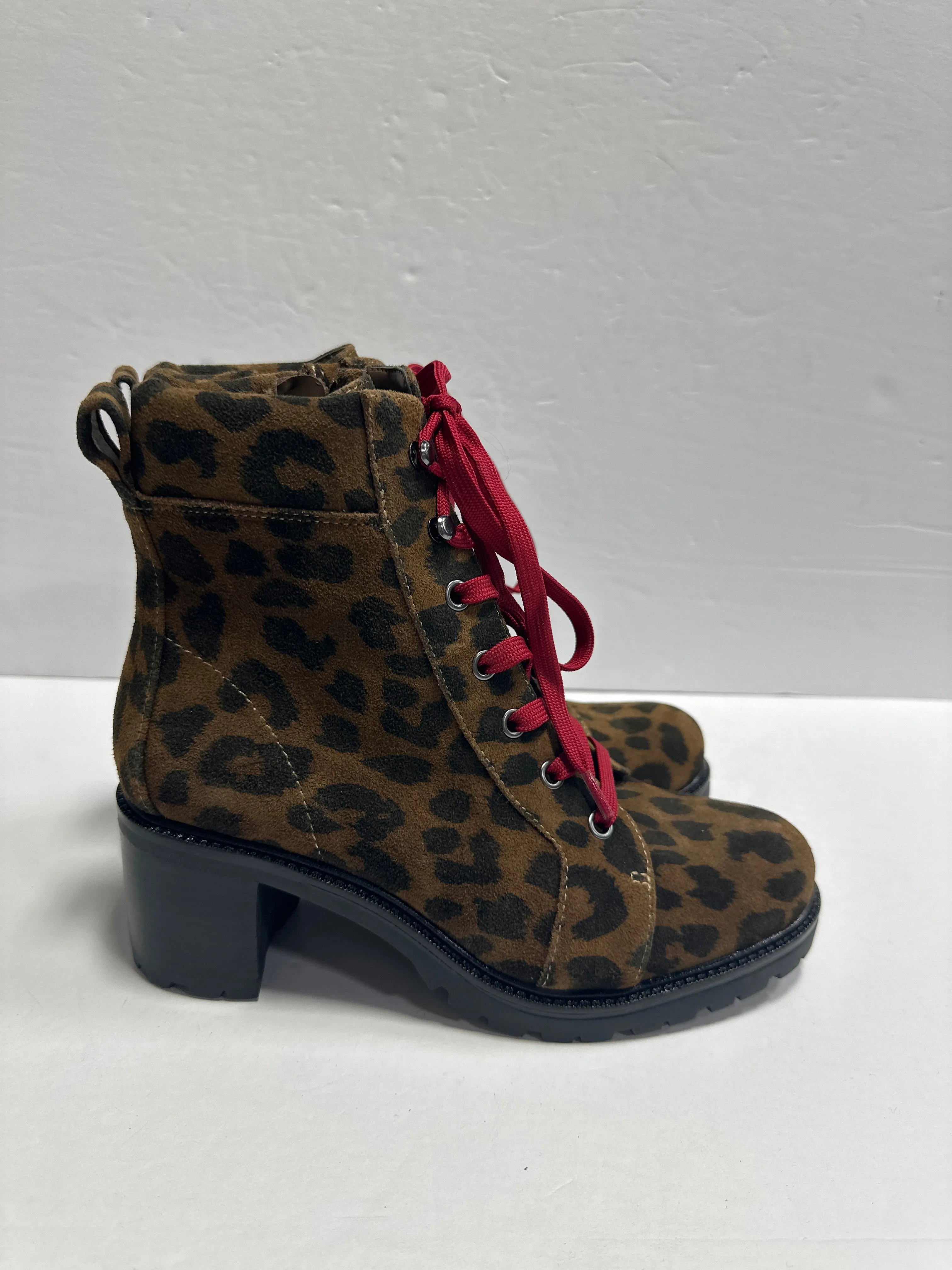 Boots Combat By Vince Camuto  Size: 7
