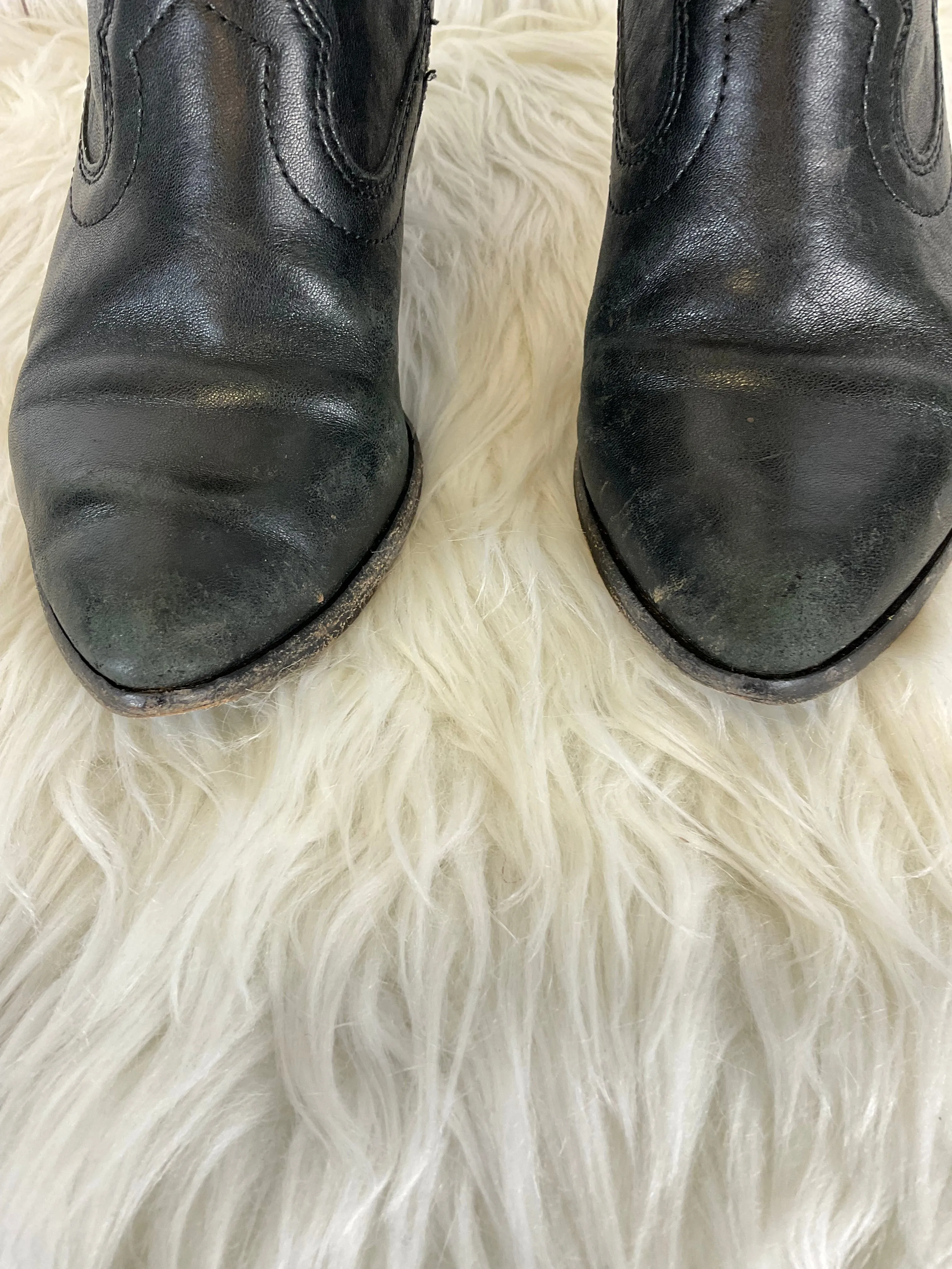 Boots Designer By Frye In Black, Size: 6