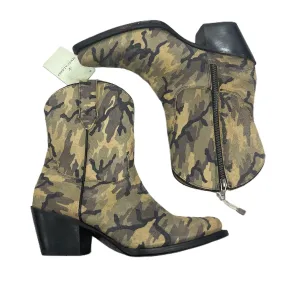 Boots Western By Mezcalero In Camouflage Print, Size: 7
