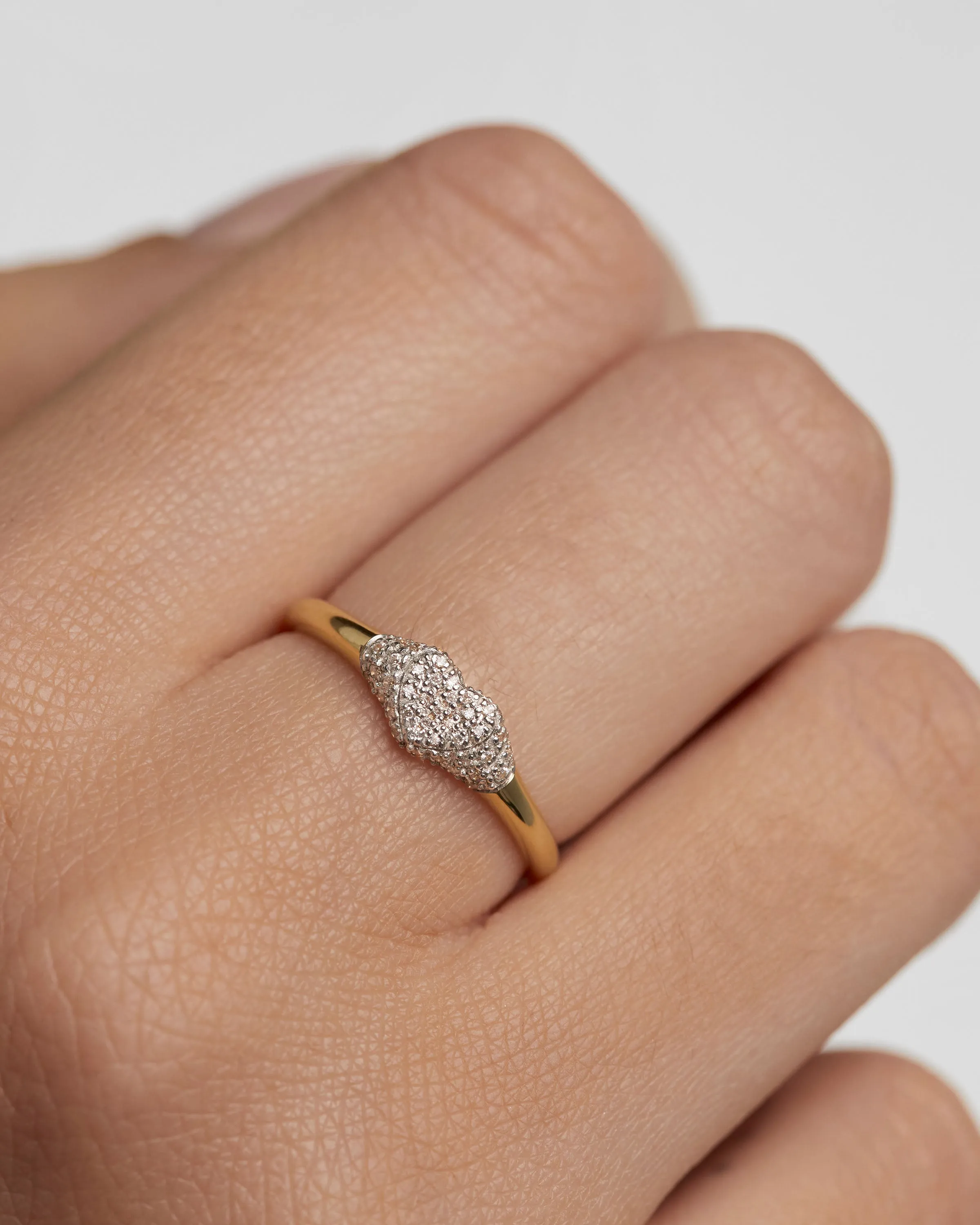 Diamonds and Gold Super Heart Stamp Ring