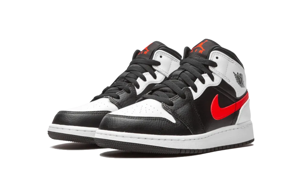 JORDAN 1 MID BLACK CHILE RED WHITE (GS)