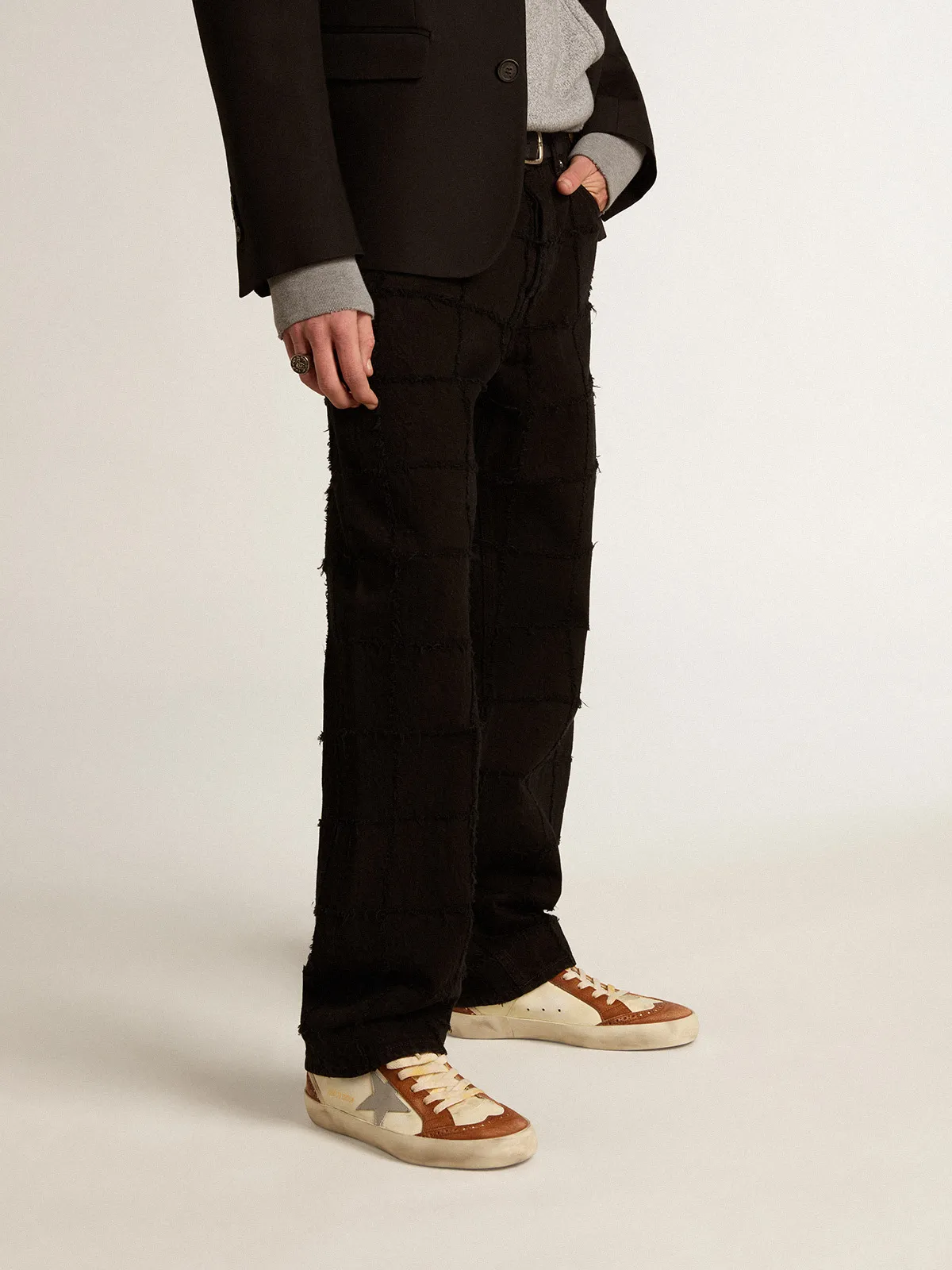Mid Star LTD with gray leather star and beige cotton flash