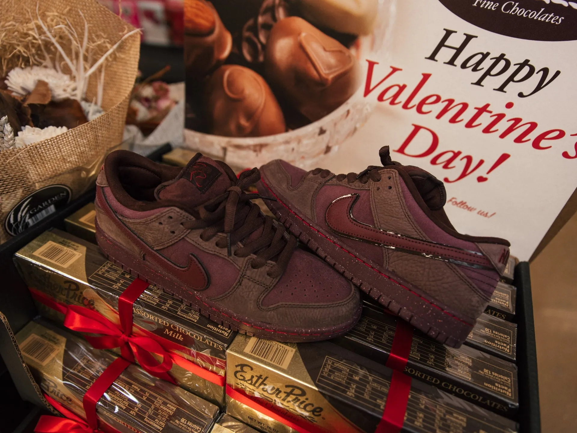 Nike SB Dunk Low PRM 'Burgundy Crush'