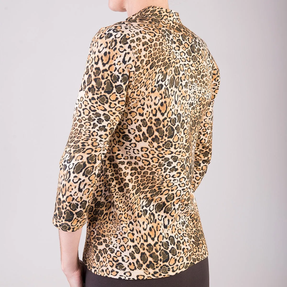 Notch Collar Tee in Belluno Leo Carmel