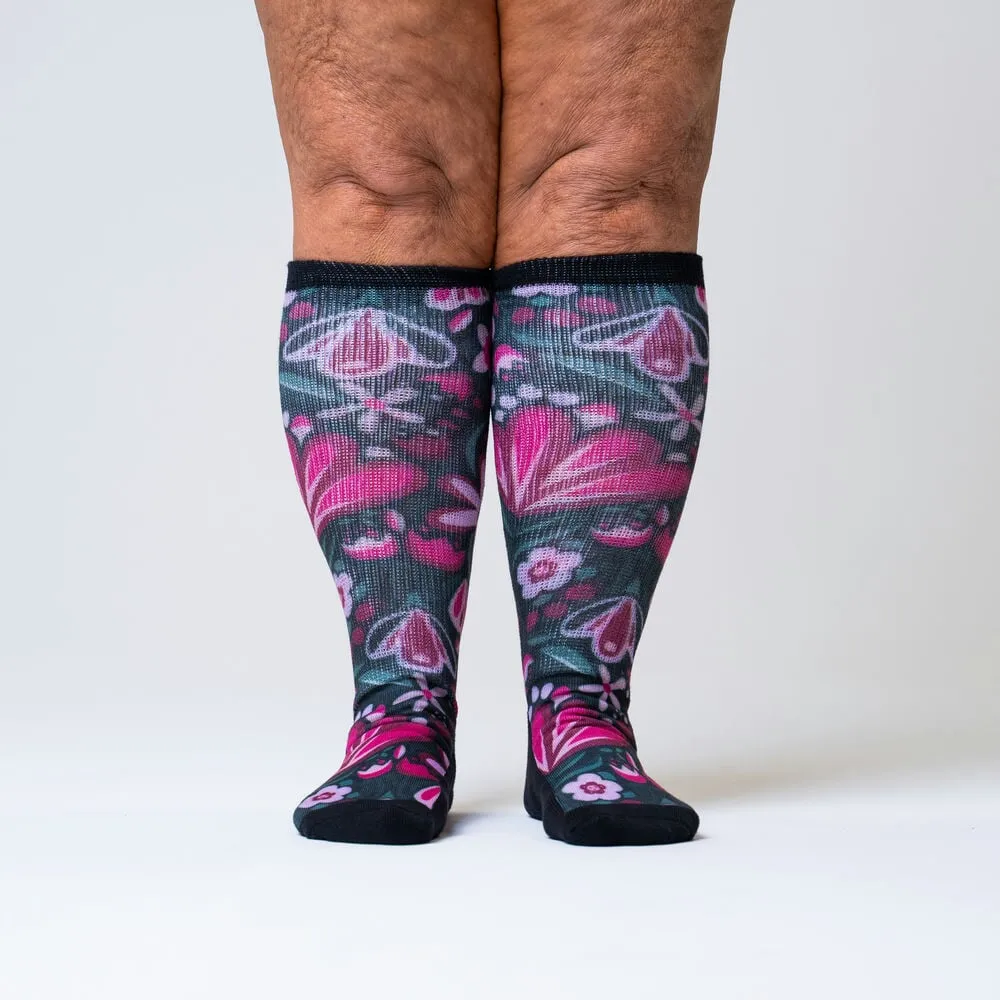 Purple Flora Non-Binding Diabetic Socks